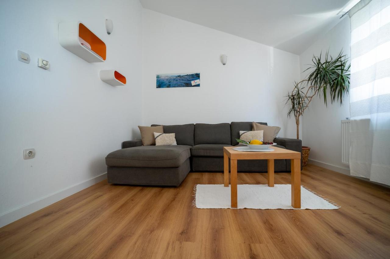 Apartments A&T Sukošan Εξωτερικό φωτογραφία