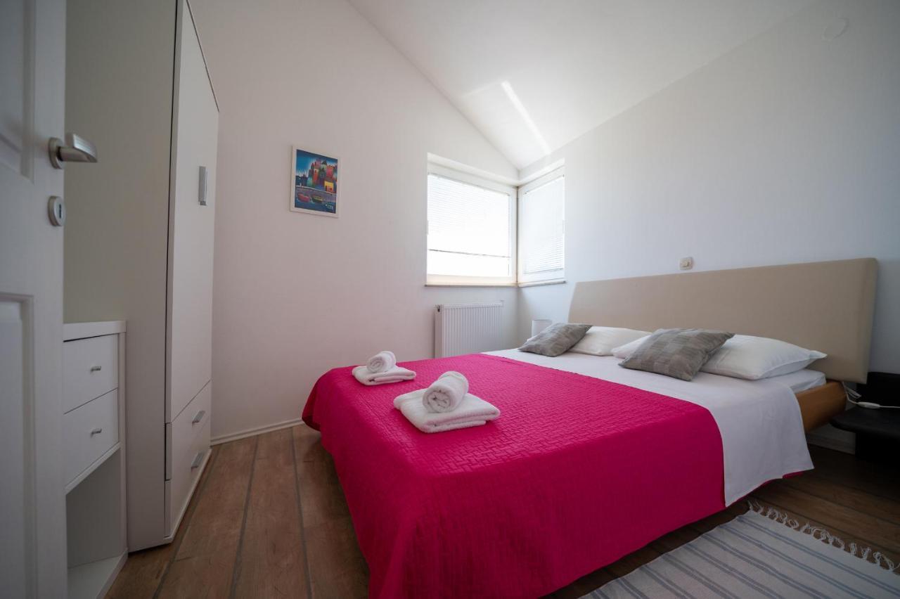 Apartments A&T Sukošan Εξωτερικό φωτογραφία